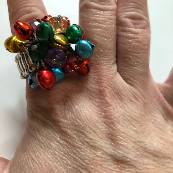 Fun Christmas Ring - Picture 4 of 4